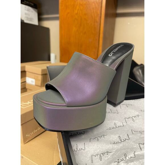 D'Amelio Footwear Ravina Multi Reflective Platform Sandals - Picture 5 of 5